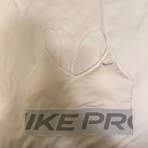 Nike pro sport bra